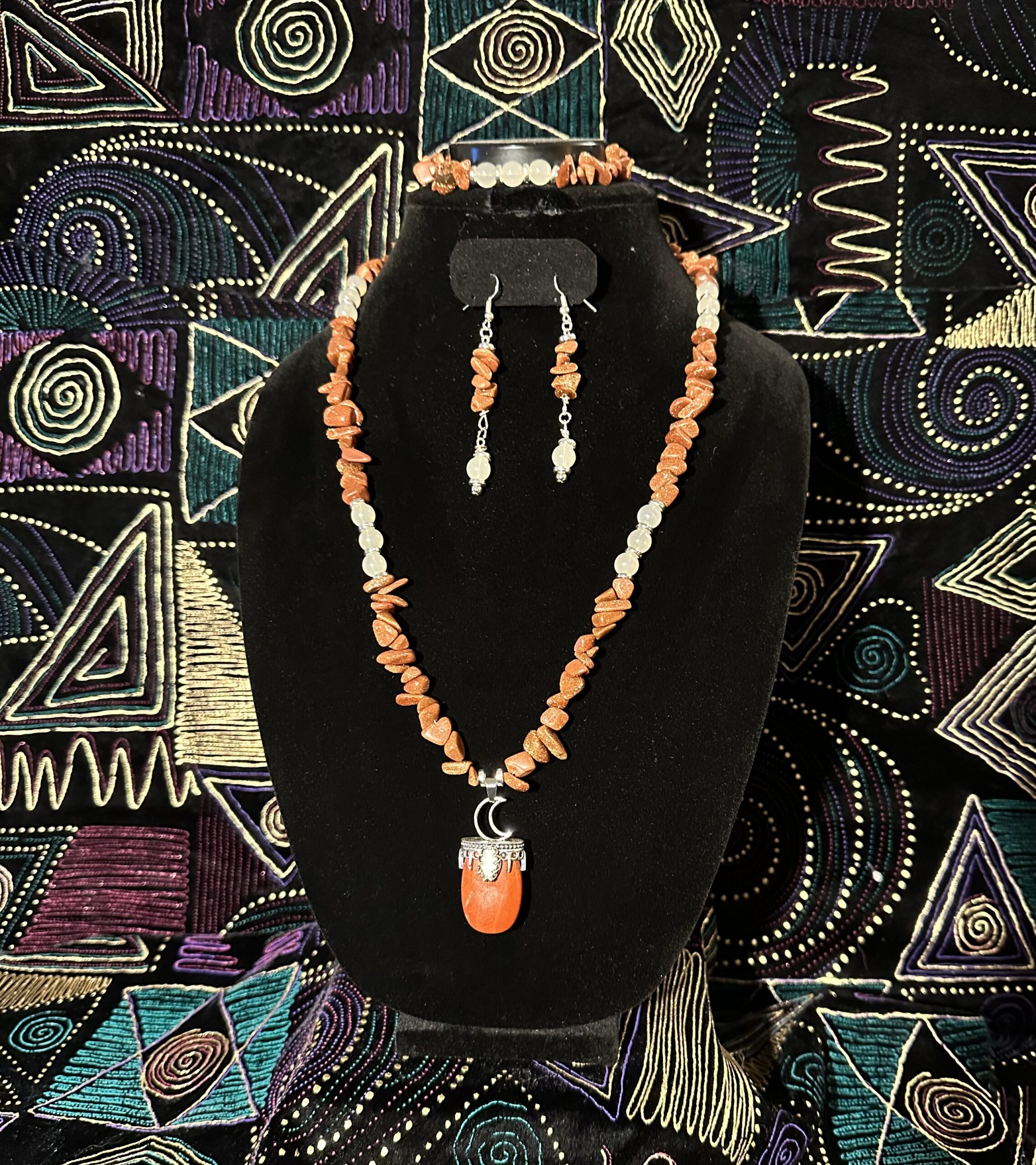 Carnelian and Gold Sandstone moon drop necklace set