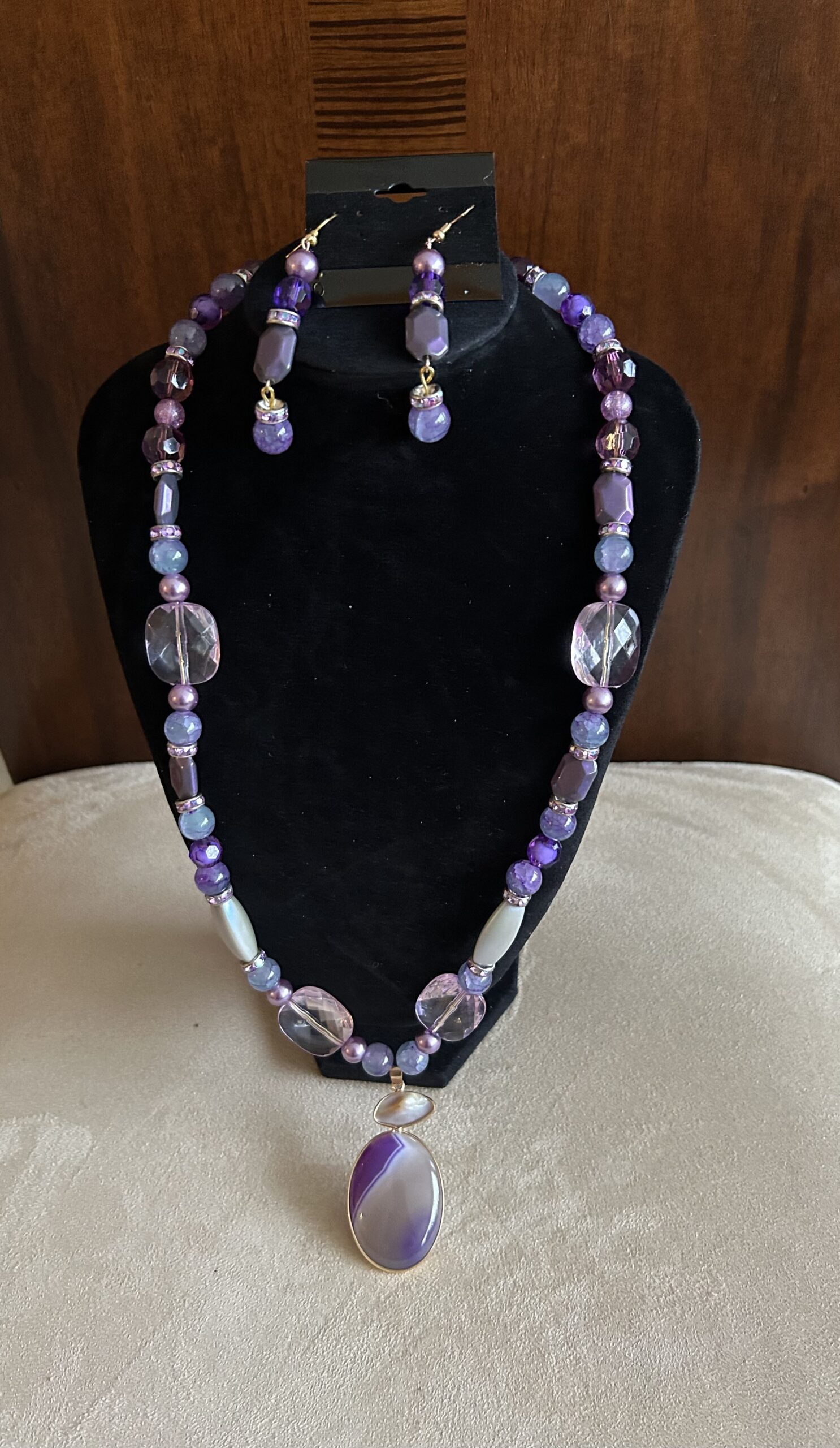 Purple glass 2 pc necklace with pendant