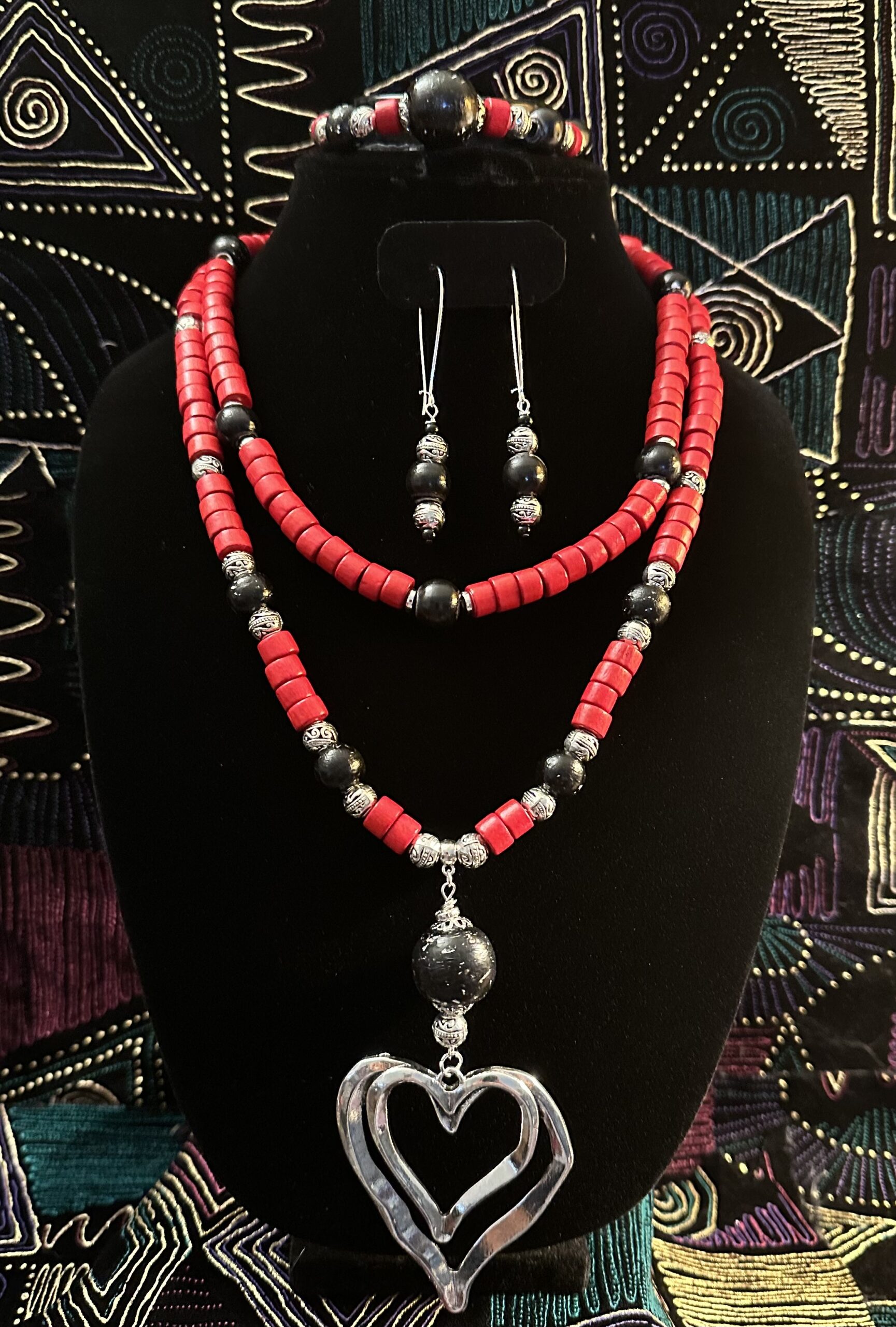 4 piece red and black necklace set