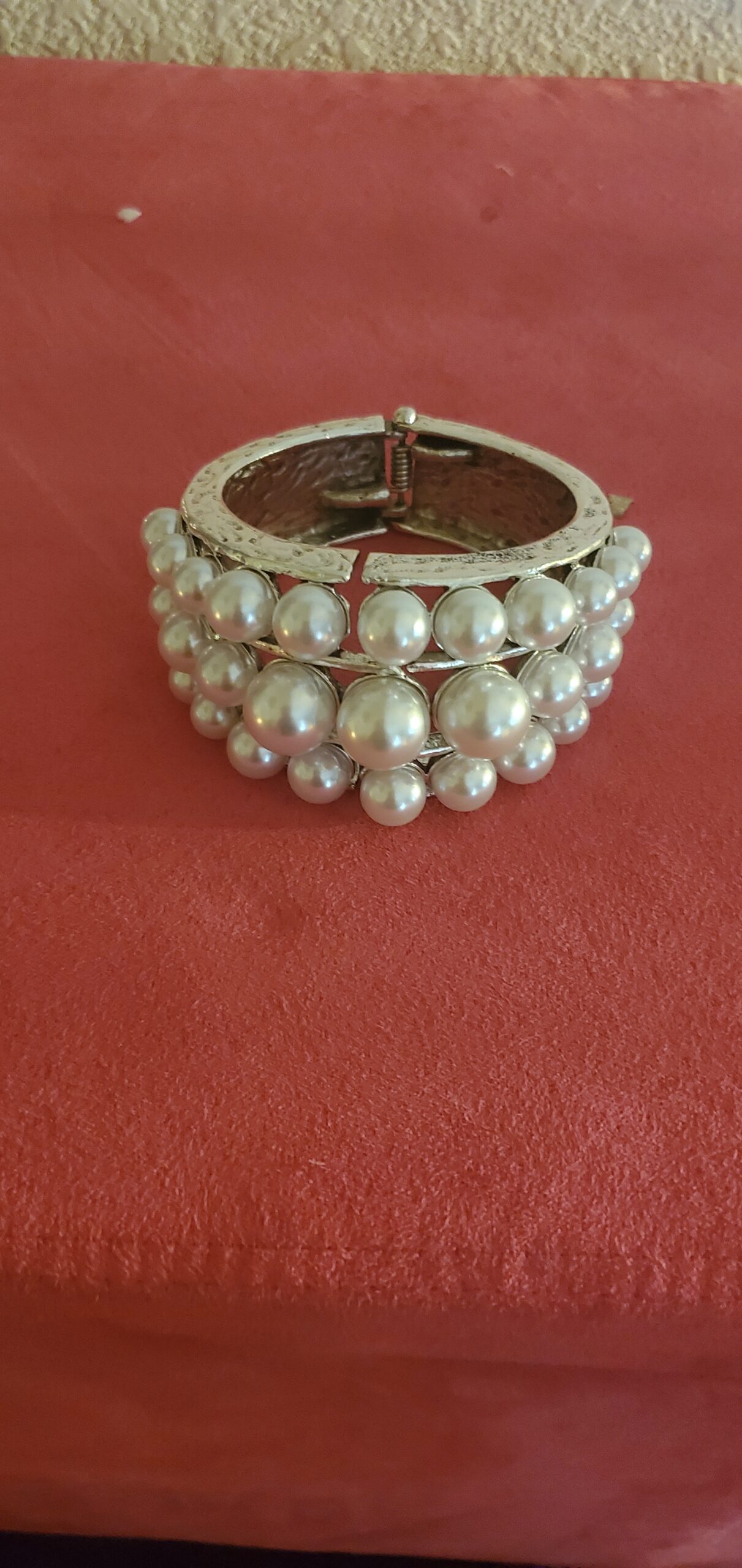 The Pearls are in