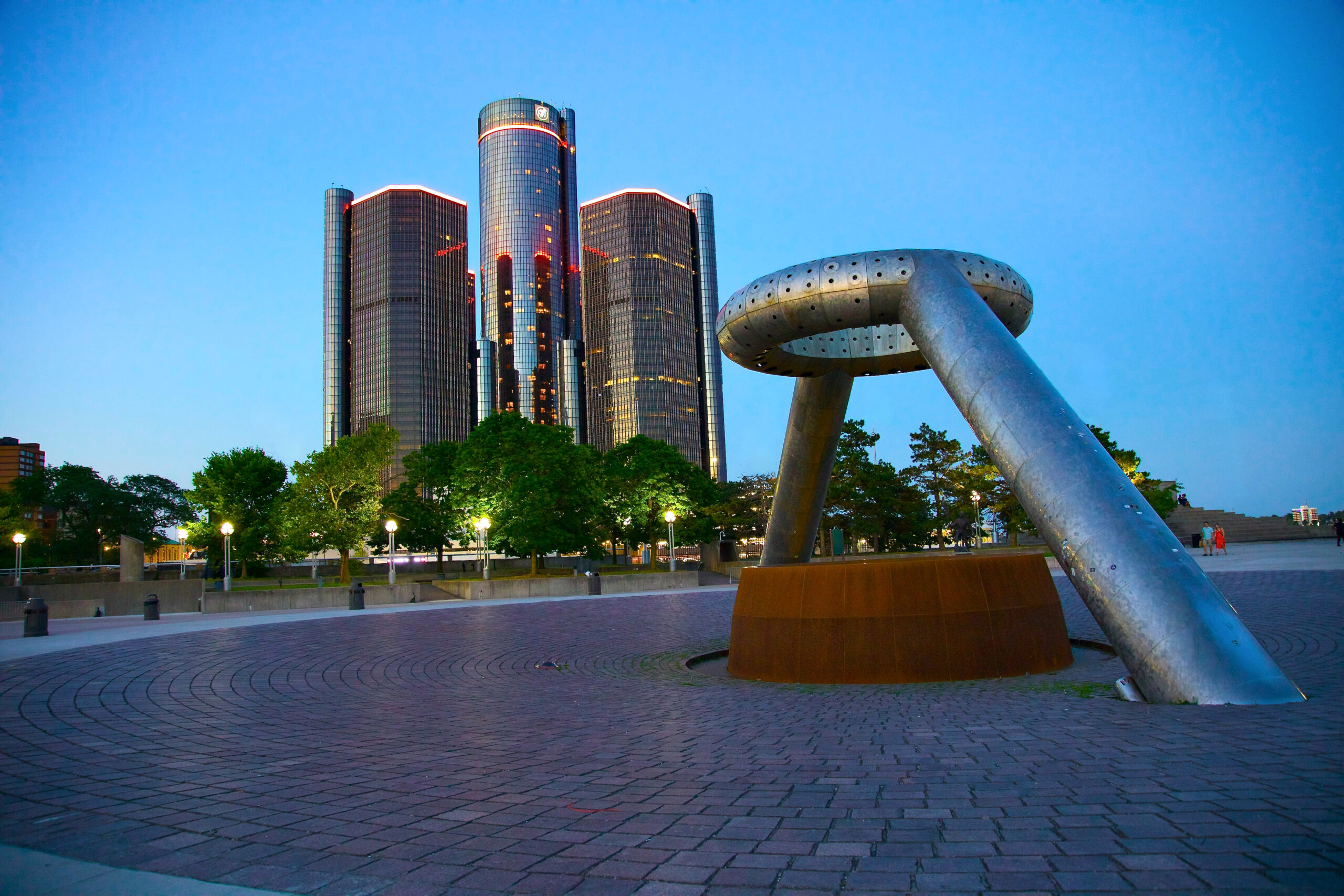 GM Bldg. & Dodge Fountain (Hart Plaza) 2025